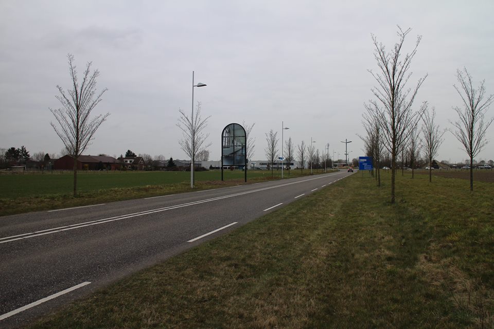 grafipoint-beugen-bedrijventerrein-Sterckwijck-kunstwerk-De Kloostergang1