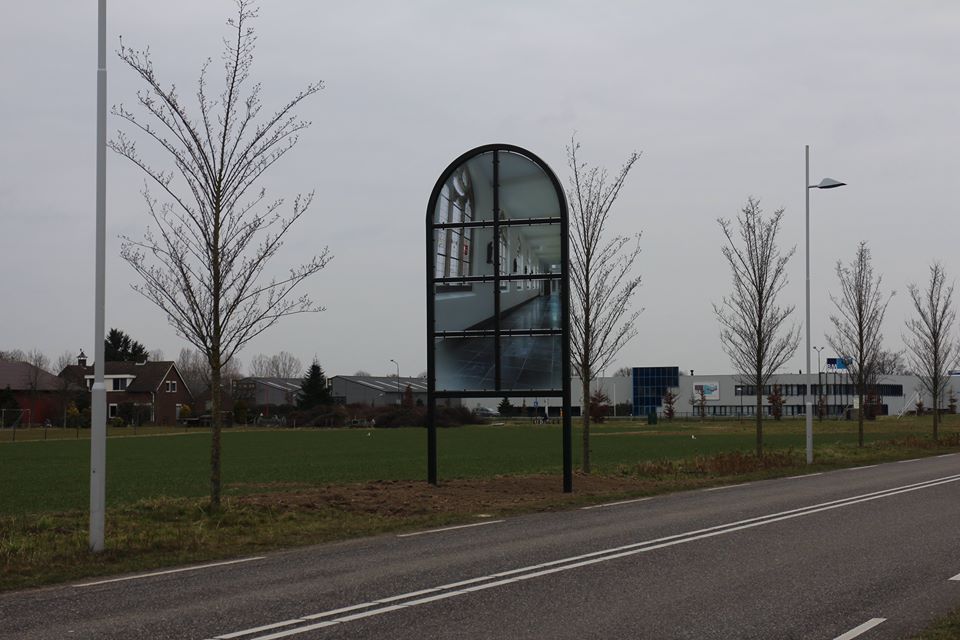 grafipoint-beugen-bedrijventerrein-Sterckwijck-kunstwerk-De Kloostergang2