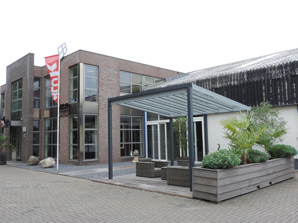 kozijn-aluves-martijn-teunissen-raamstraat-2b-5831-at-boxmeer-ramen-kozijnen-serres-deuren-lichtstraten-hang-en-sluitwerk-9