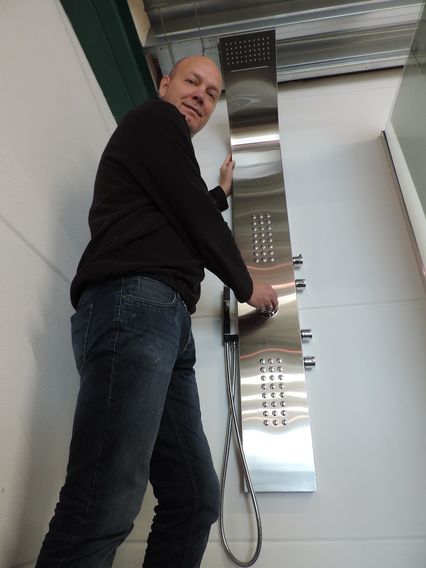 de-groot-handel-de-hork-18-5431-sn-cuijk-gijs-van-gemert-de-beijert-en-t-riet-cuijk-nieuwe-showroom-sanitair-badkamers-douchekoppen-badenspecialist-maasvallei-netwerk-2