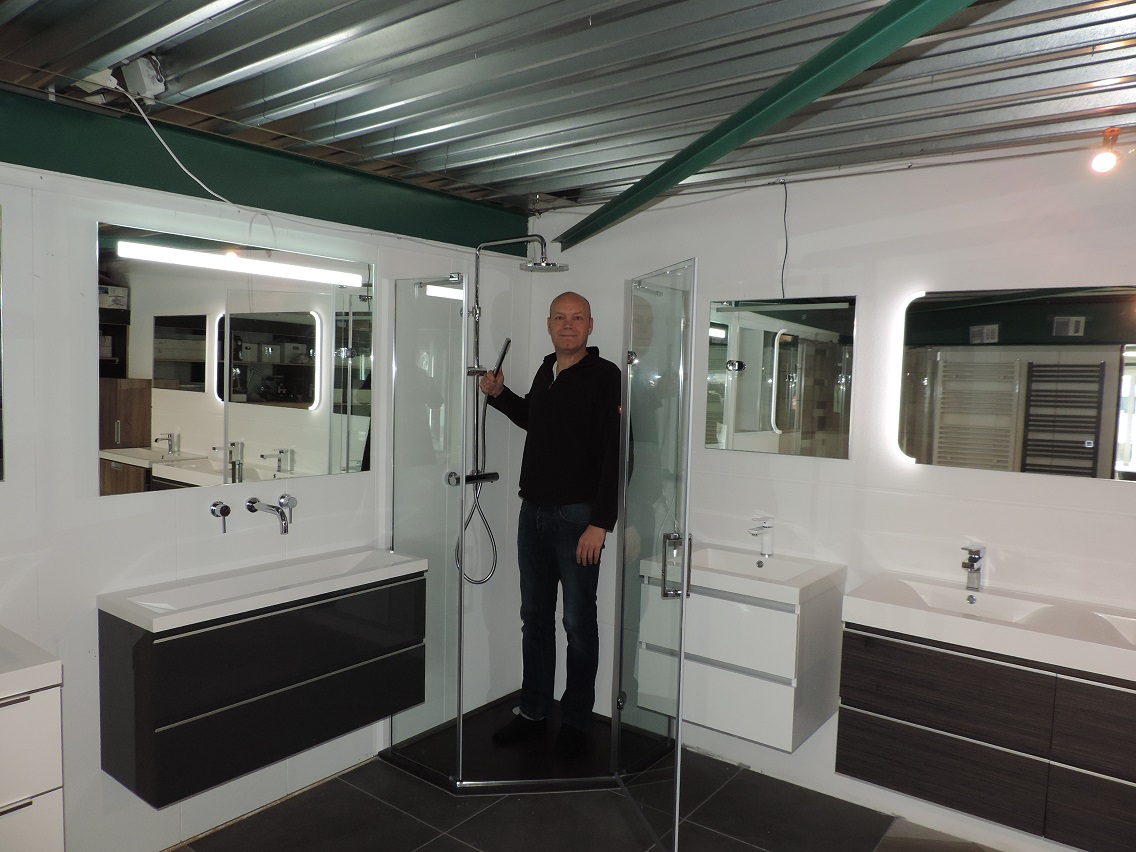 de-groot-handel-de-hork-18-5431-sn-cuijk-gijs-van-gemert-de-beijert-en-t-riet-cuijk-nieuwe-showroom-sanitair-badkamers-douchekoppen-badenspecialist-maasvallei-netwerk-5